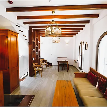 Kasbah Shirin *